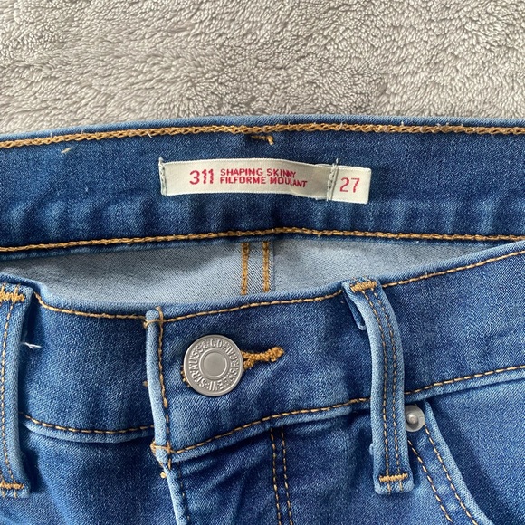 Levi’s Shaping Skinny - Picture 2 of 4